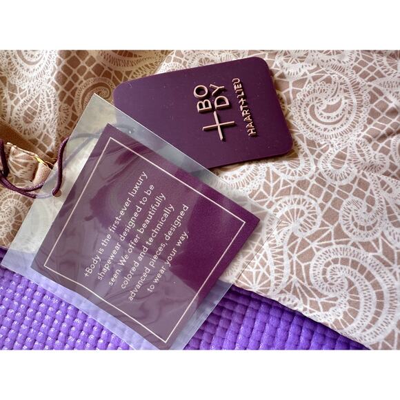 $178 Body By Julia Haart Powersuit Beige 32C/S Tummy control shapewear bodysuit - Picture 9 of 10